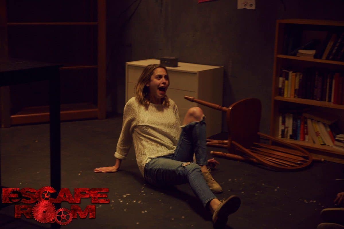 Horror Movie Review Escape Room 2017 Games Brrraaains And A Head Banging Life