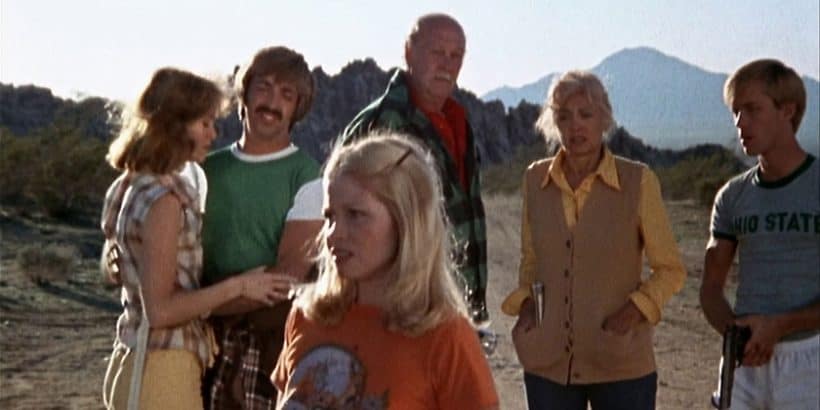 Horror Movie Review: The Hills Have Eyes (1977) - Games ...