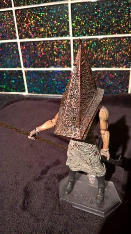 figma Red Pyramid Thing